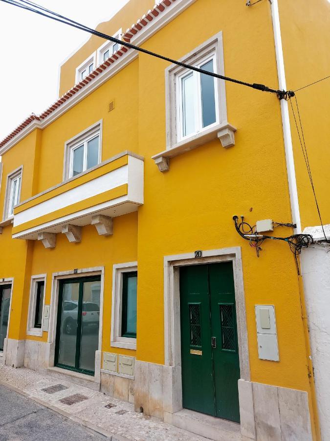 Wolley - Peniche Guesthouse ภายนอก รูปภาพ